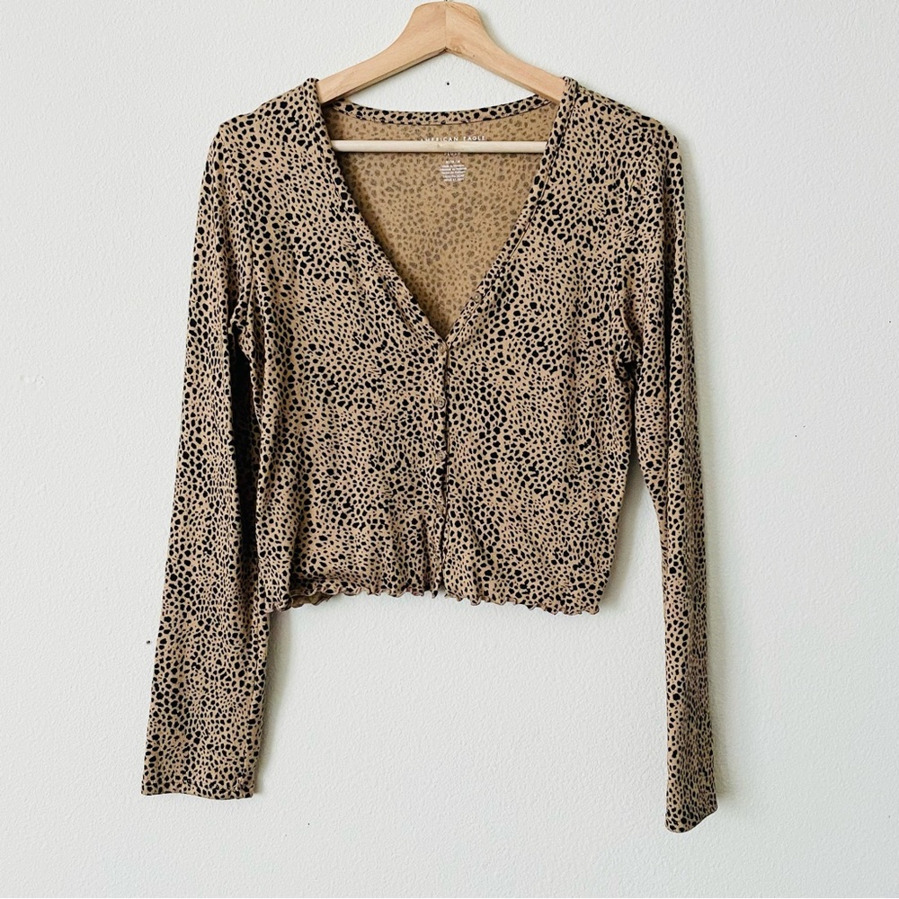 American Eagle MEDIUM animal print crop lounge top
